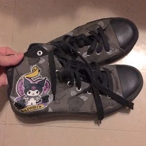 ISO kuromi shores (DO NOT BUY)